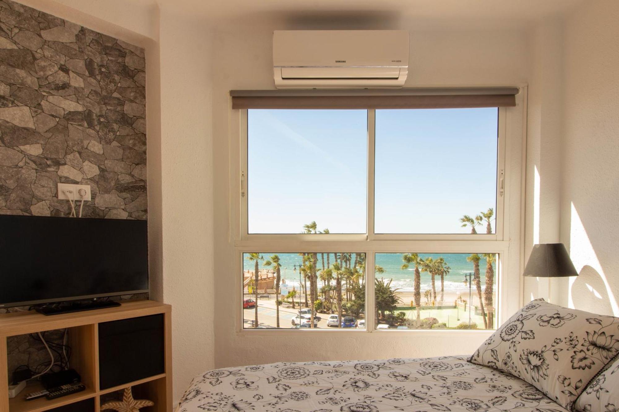 Ruselo 308. Loft En Paseo Maritimo De Torrox Costa Apartment Exterior photo